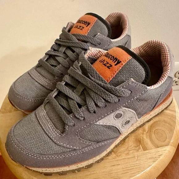 SAUCONY JAZZ SNEAKERS 👟 - Picture 1 of 5